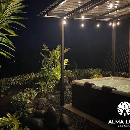 Alma Luna Villa Arenal Monterrey Exterior photo