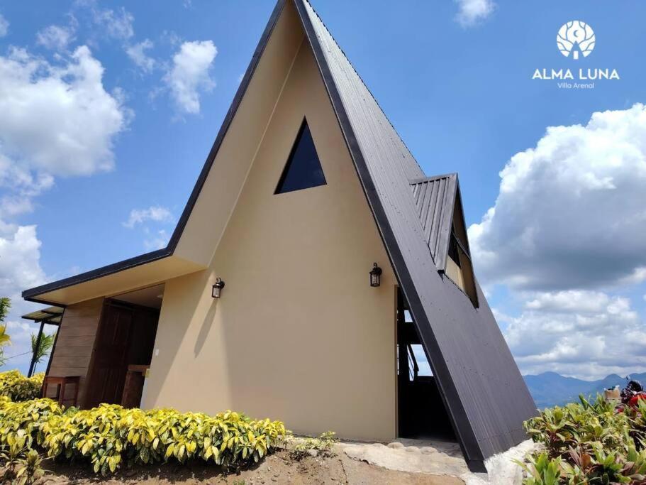 Alma Luna Arenal Chalet