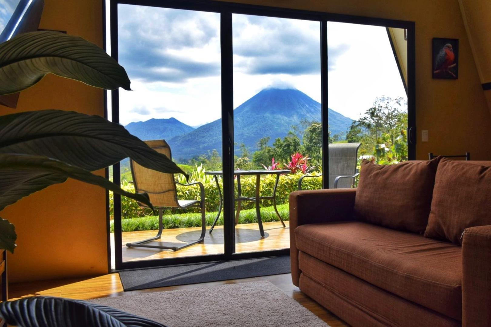 Alma Luna Arenal Chalet Monterrey